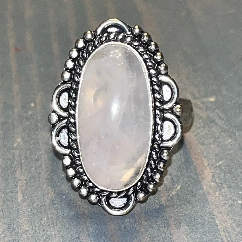 925 Sterling Silver Clear Quartz Ring - Picture 2 of 4